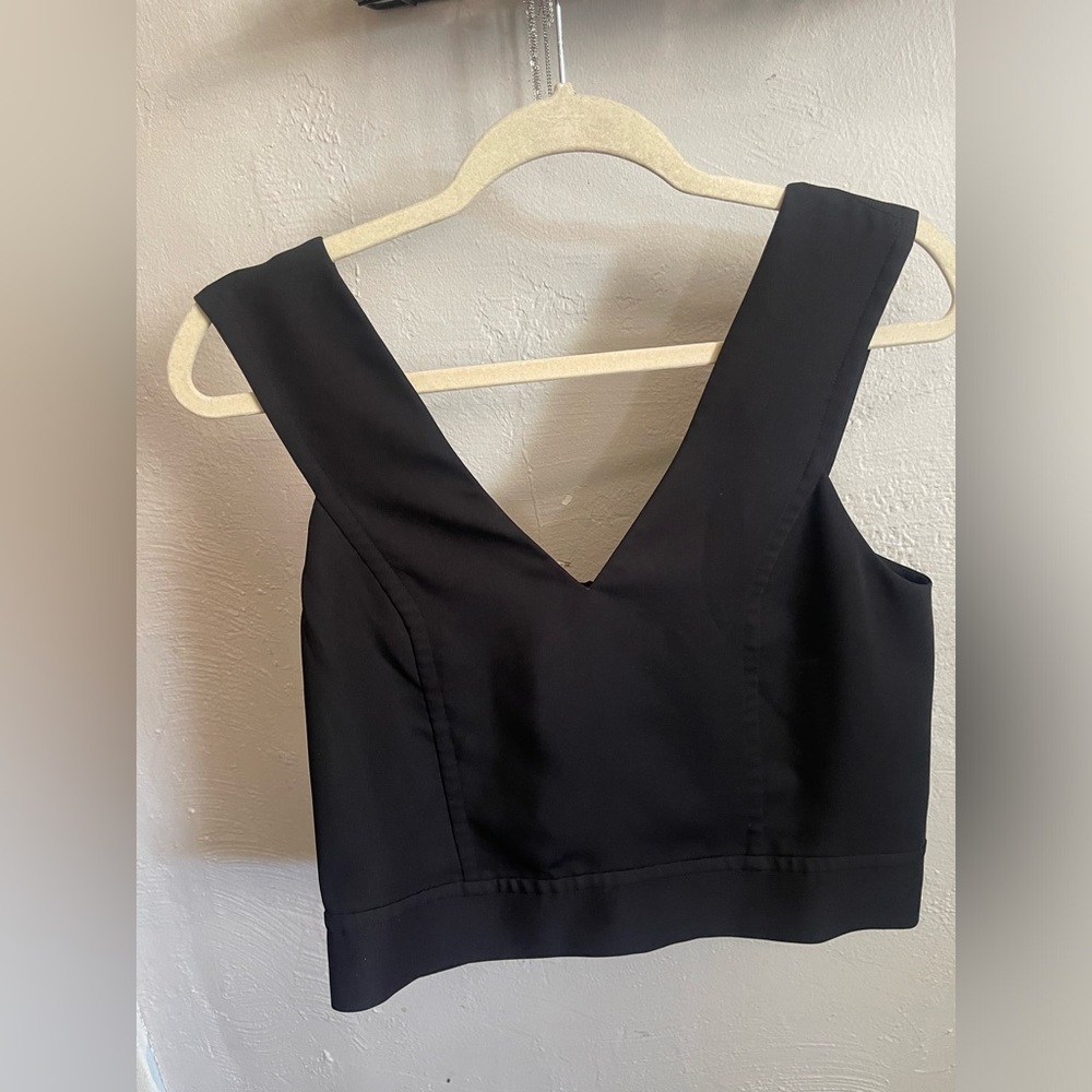 & Other Stories Elegant Black Sleeveless Top